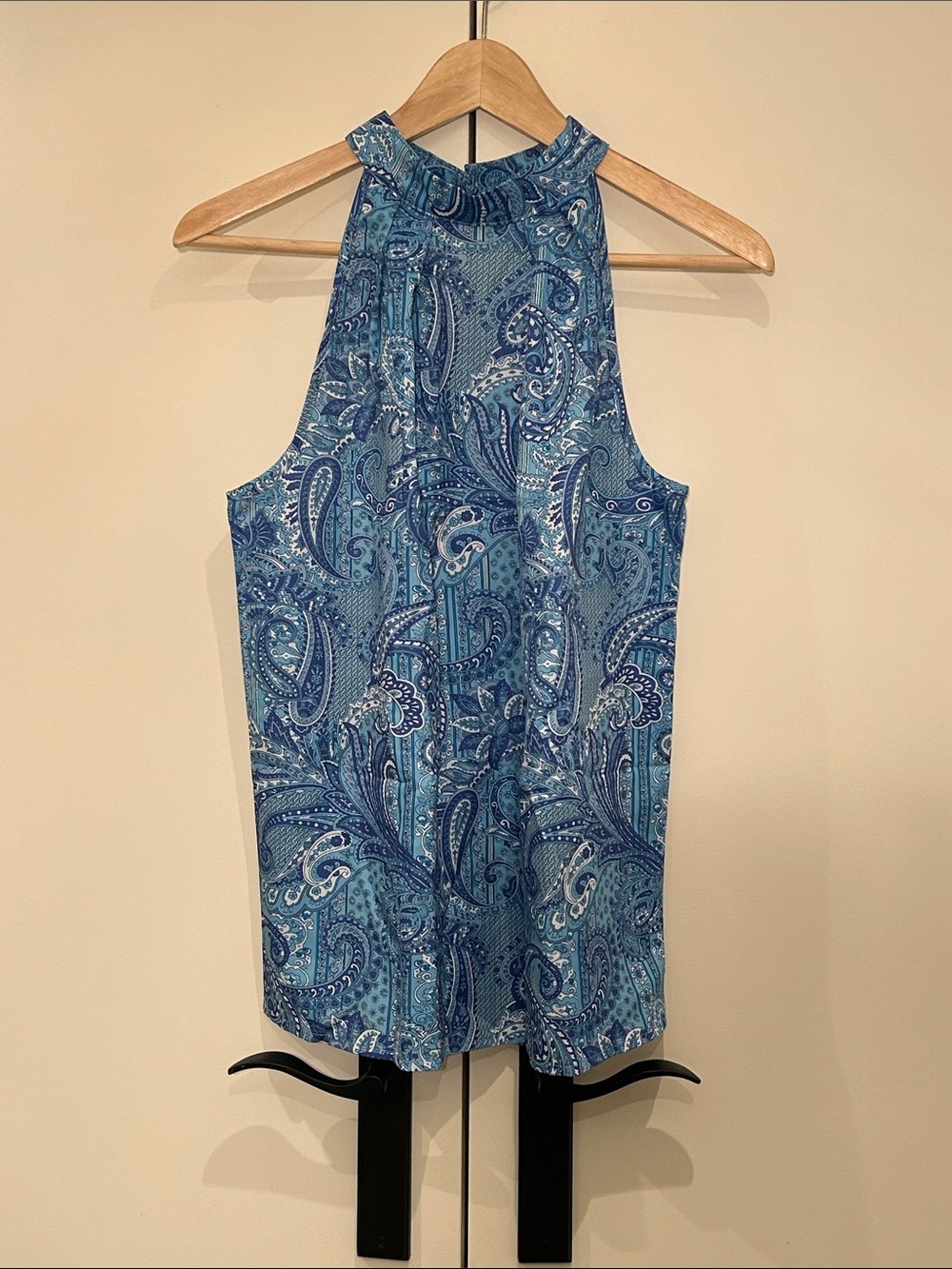 Source Unknown Blue Paisley Halter Cami